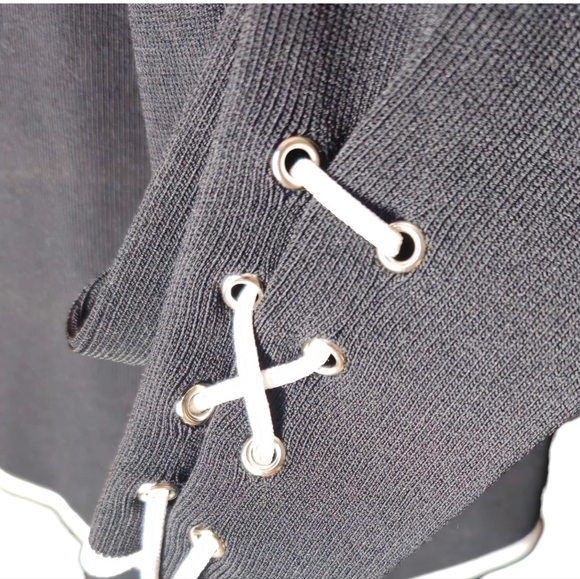 BCBGMaxAzria Two Piece Bodycon Dress with Cardigan  size Mediun - Picture 2 of 9